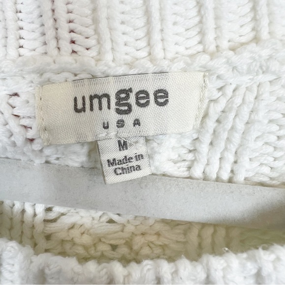 Umgee CableKnit Fringe Sweater Creamy White Size Medium - Picture 9 of 10